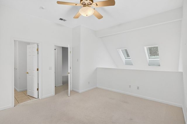 16 Gold Leaf Ln 16, Mashpee, MA 02649