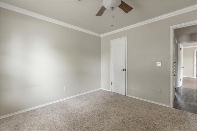 1521 NE 2nd Street, Moore, OK 73160