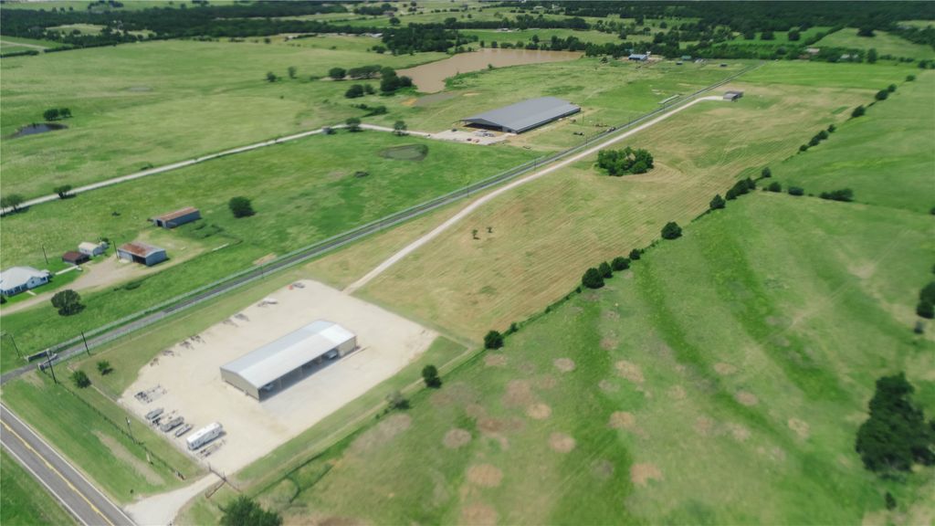 20548 FM 901 Road, Gordonville, TX 76245