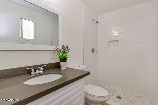 1150 E BISHOP Drive, Tempe, AZ 85282