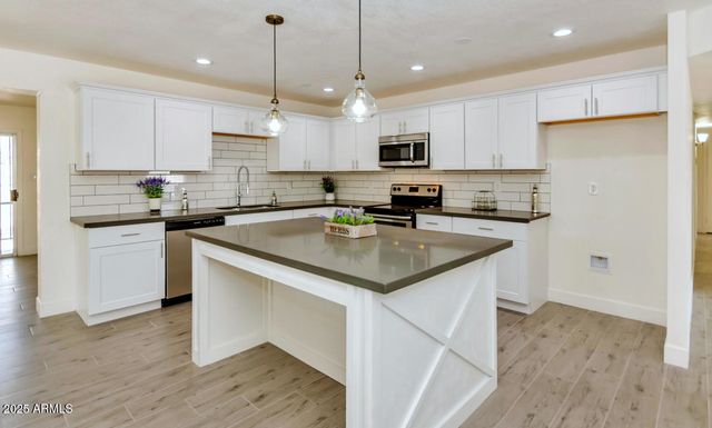 1150 E BISHOP Drive, Tempe, AZ 85282