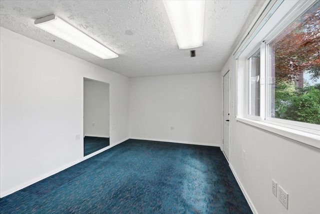 2428 E 39th Ave, Spokane, WA 99223