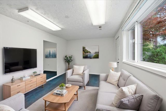 2428 E 39th Ave, Spokane, WA 99223