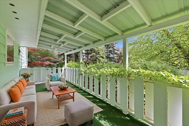2428 E 39th Ave, Spokane, WA 99223