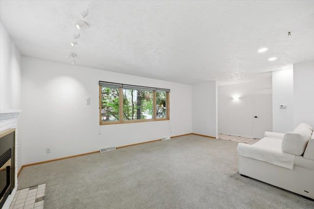 2428 E 39th Ave, Spokane, WA 99223