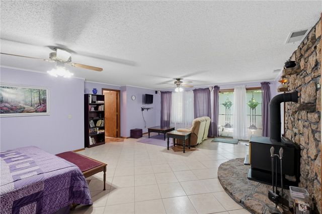 8 Cromer Drive, Bella Vista, AR 72715