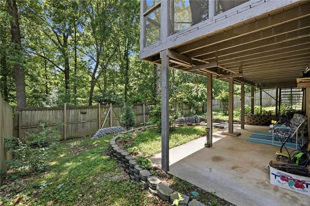 8 Cromer Drive, Bella Vista, AR 72715