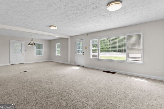 641 Highway 23 NW, Suwanee, GA 30024