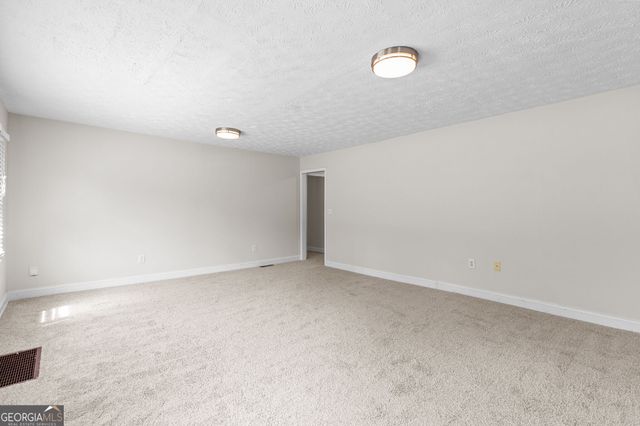 641 Highway 23 NW, Suwanee, GA 30024