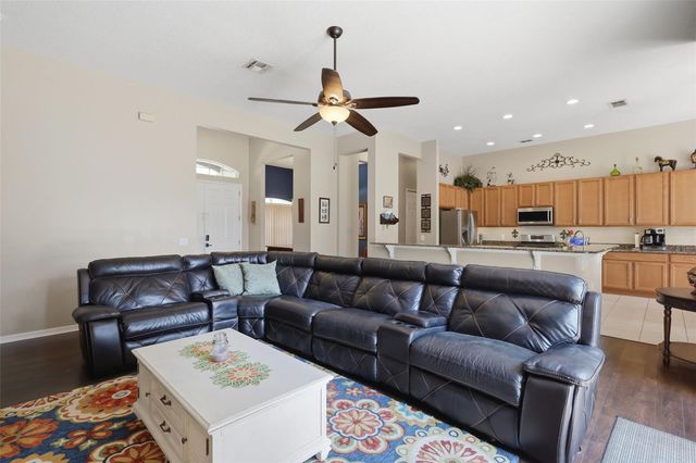 4424 HARTS COVE WAY, Clermont, FL 34711