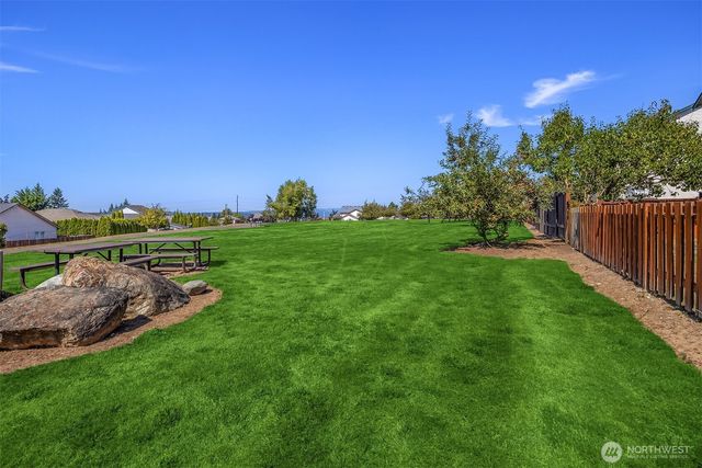 19322 Crown Ridge Boulevard, Arlington, WA 98223