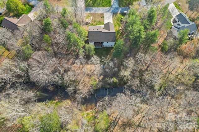 126 Doe Path Circle, Hudson, NC 28638