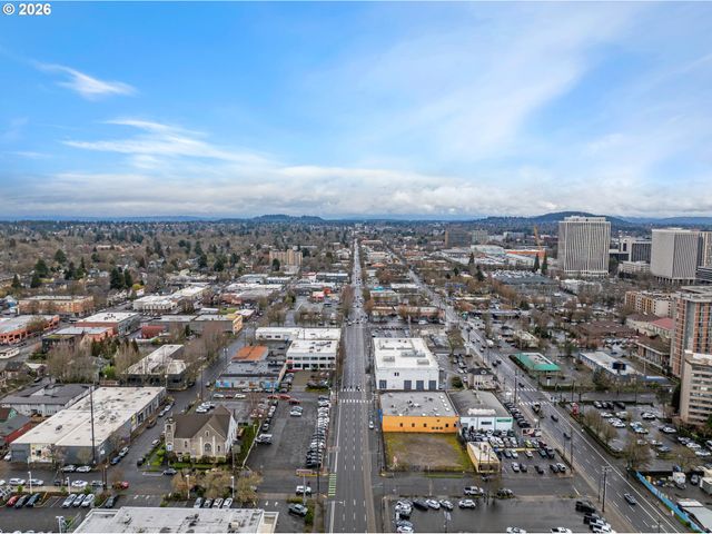 536 Ne SAN RAFAEL St, Portland, OR 97212