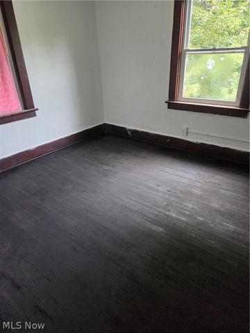 728 Crandall Avenue, Youngstown, OH 44510