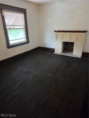 728 Crandall Avenue, Youngstown, OH 44510