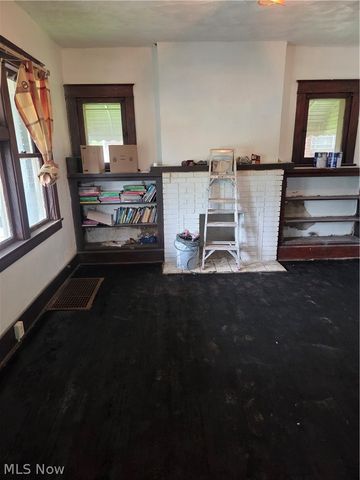 728 Crandall Avenue, Youngstown, OH 44510