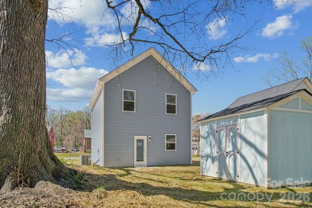 416 N 9th Street, Bessemer City, NC 8016