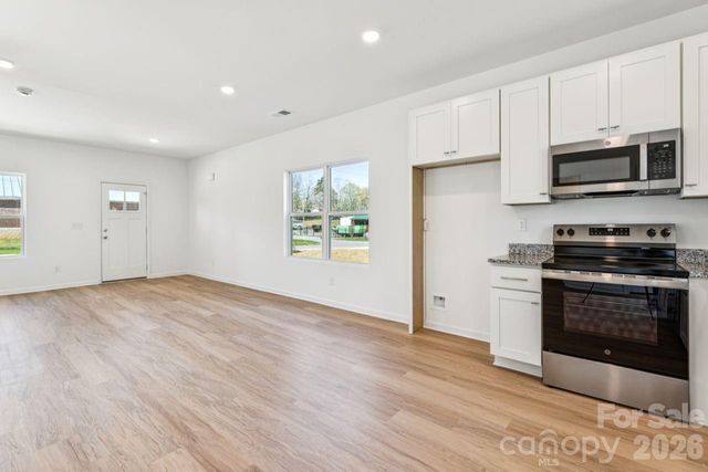 416 N 9th Street, Bessemer City, NC 8016