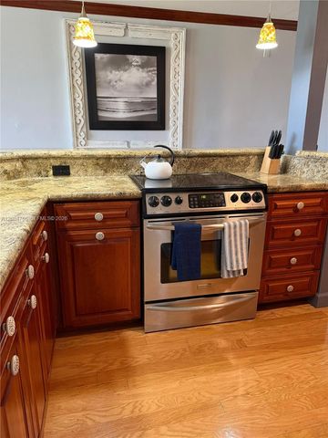 2691 S Course Dr 202, Pompano Beach, FL 33069