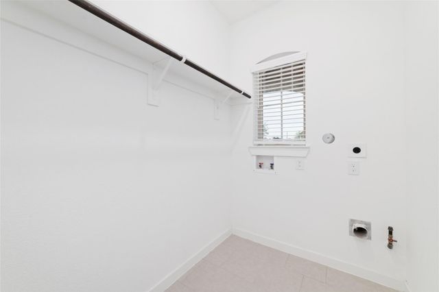 925 Crystal Bend Lane, Katy, TX 77493