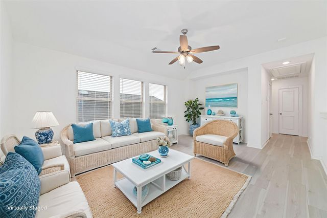 925 Crystal Bend Lane, Katy, TX 77493