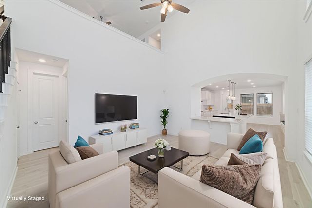 925 Crystal Bend Lane, Katy, TX 77493