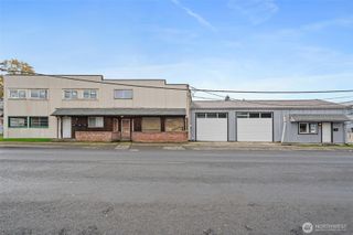 733 NW State Street, Chehalis, WA 98532