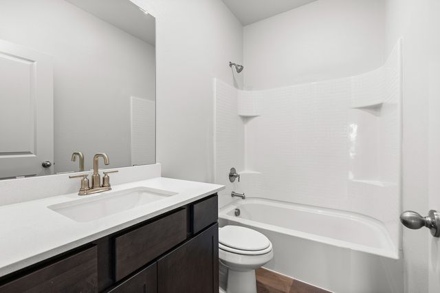 8205 White Wolf Trail, Ponder, TX 76259