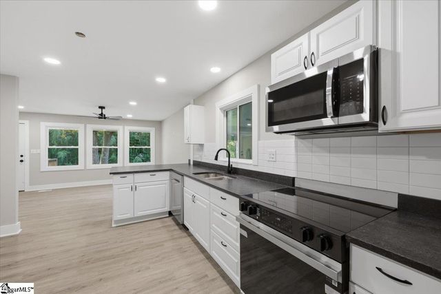 320 Langston Drive, Greenville, SC 29617