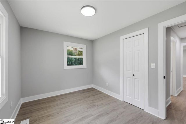 320 Langston Drive, Greenville, SC 29617
