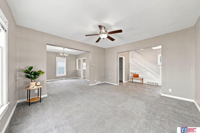 1216 S 17th Street, Lincoln, NE 68502
