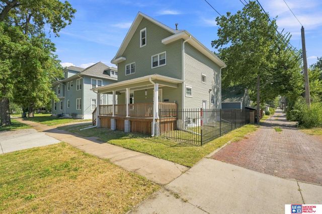 1216 S 17th Street, Lincoln, NE 68502