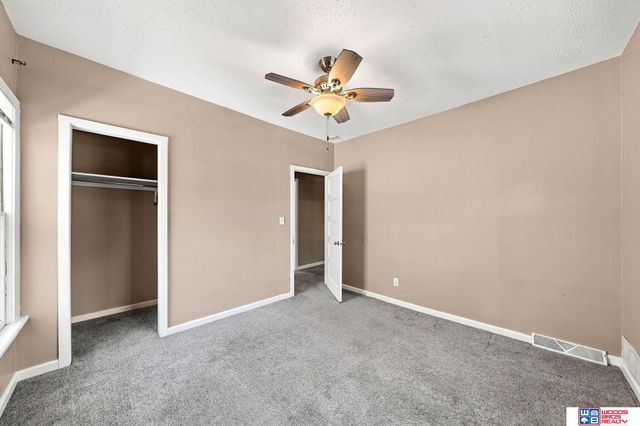 1216 S 17th Street, Lincoln, NE 68502