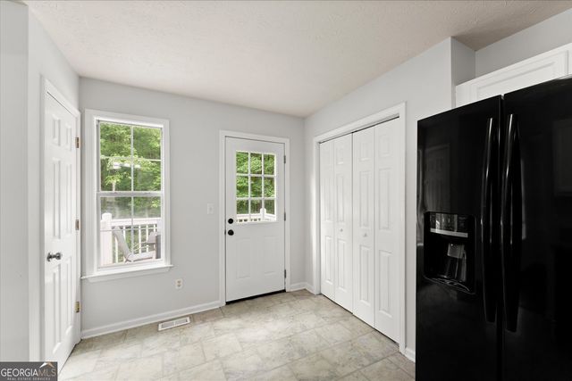 172 Royal Court, Dallas, GA 30157