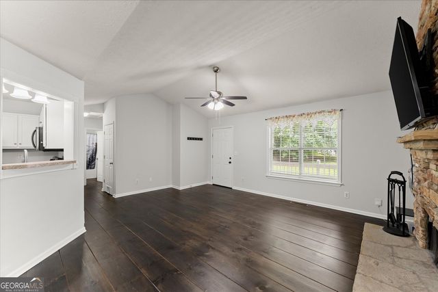 172 Royal Court, Dallas, GA 30157