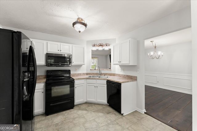 172 Royal Court, Dallas, GA 30157