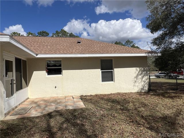 8354 N Saxon Way, Citrus Springs, FL 34434