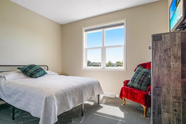 6730 PARK PLACE DRIVE, Sheboygan, WI 53081