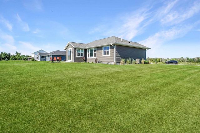 6730 PARK PLACE DRIVE, Sheboygan, WI 53081