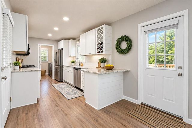 3189 Beechwood Drive, Lithia Springs, GA 30122