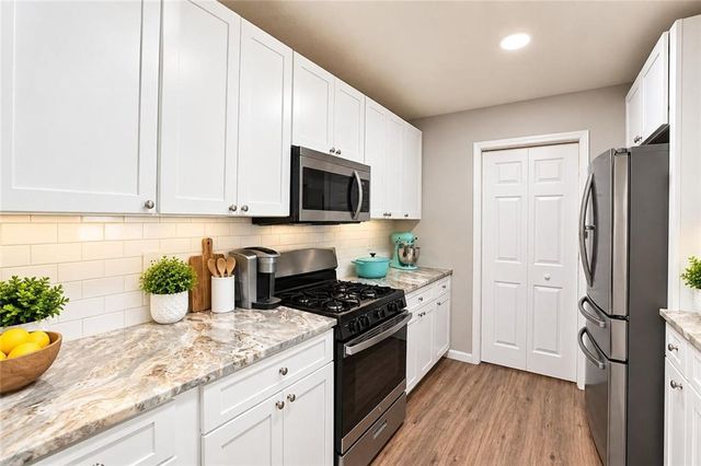 3189 Beechwood Drive, Lithia Springs, GA 30122