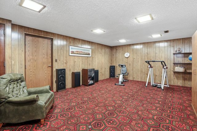 10015 E 18th Ave, Spokane Valley, WA 99206