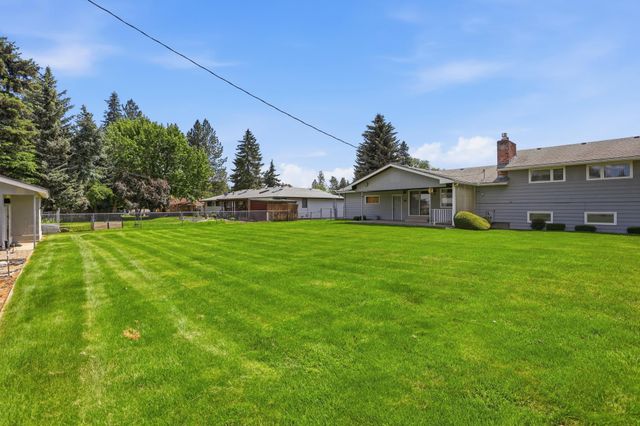 10015 E 18th Ave, Spokane Valley, WA 99206