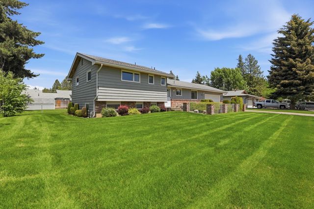 10015 E 18th Ave, Spokane Valley, WA 99206