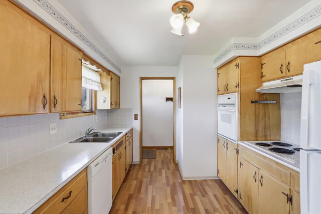 10015 E 18th Ave, Spokane Valley, WA 99206