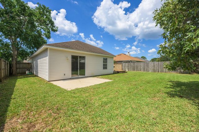 557 Rough Leaf Lane, Mary Esther, FL 32569