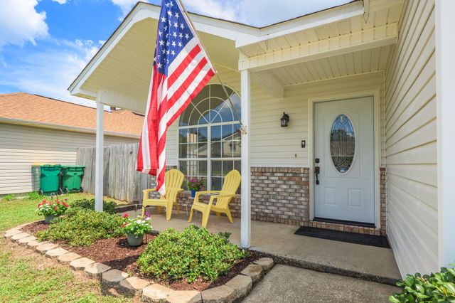 557 Rough Leaf Lane, Mary Esther, FL 32569