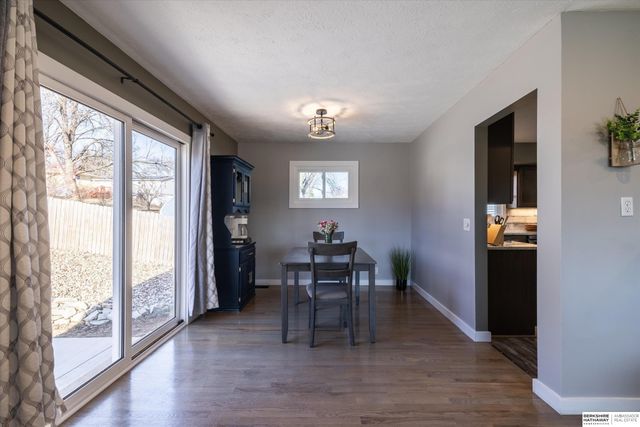 9604 Ruggles Street, Omaha, NE 68134