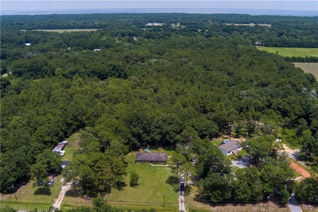 10575 Thomas Road, Theodore, AL 36582