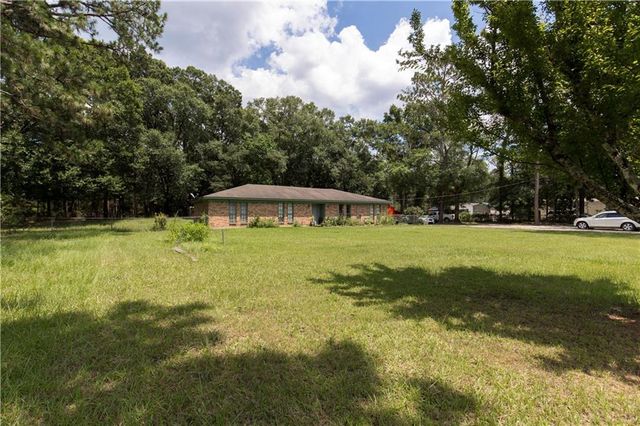 10575 Thomas Road, Theodore, AL 36582